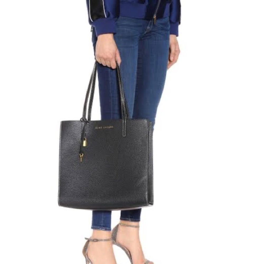 Marc Jacobs Leather Grind Tote Bag Black